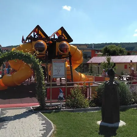 Monty شقة
