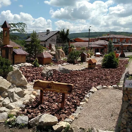 Apartments Monty Podhajska *