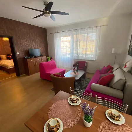 Apartments Monty Podhajska * Podhajska