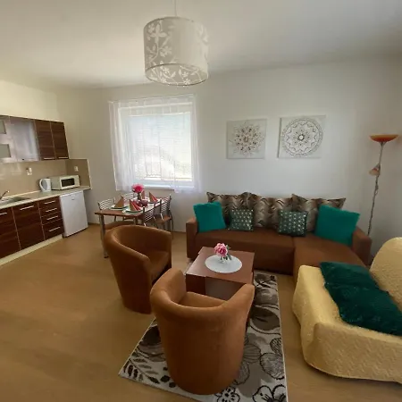 Apartment Apartments Monty Podhajska Podhajska